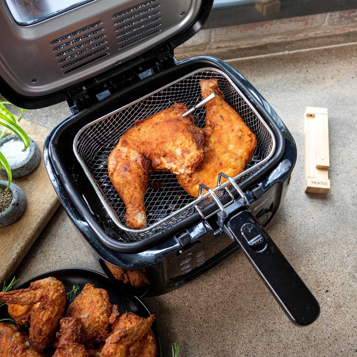 MEATER Pro wireless smart meat thermometer