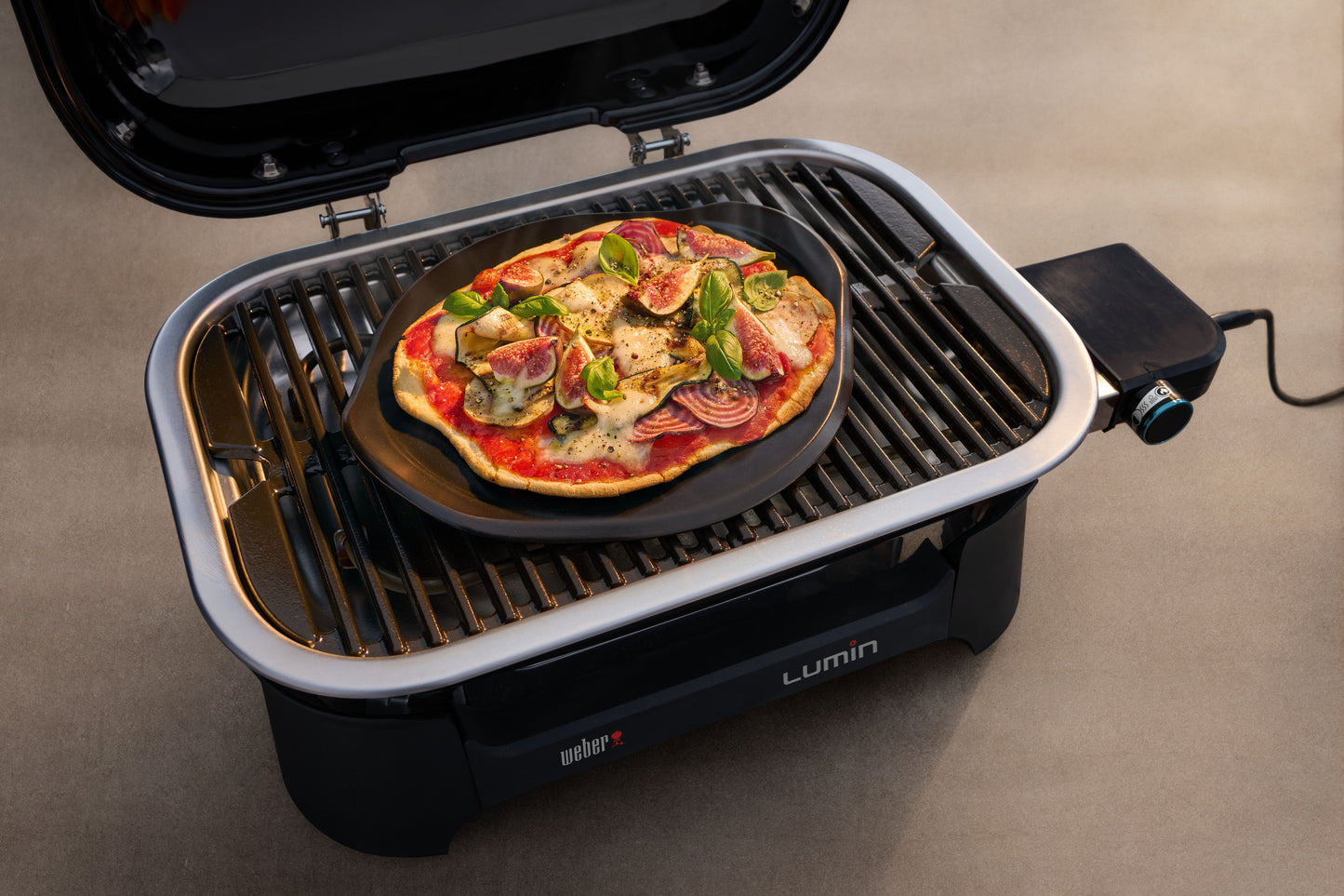 Lumin Electric BBQ