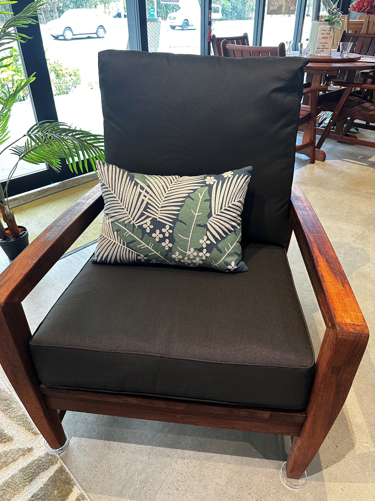 Kwila 4 piece Sofa Set