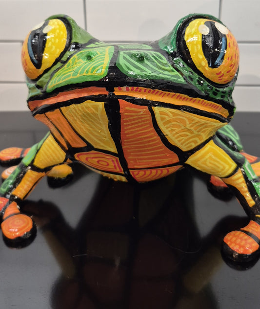Frog Sitting Large -  Artwork