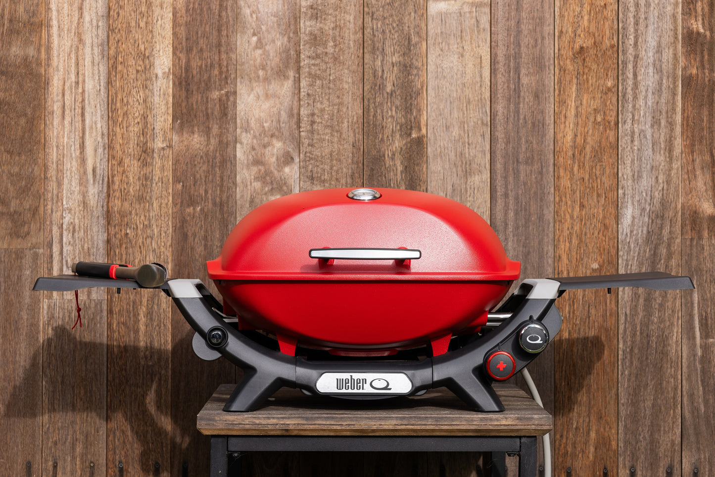 Q+ Premium Q2800N+ Flame Red LPG