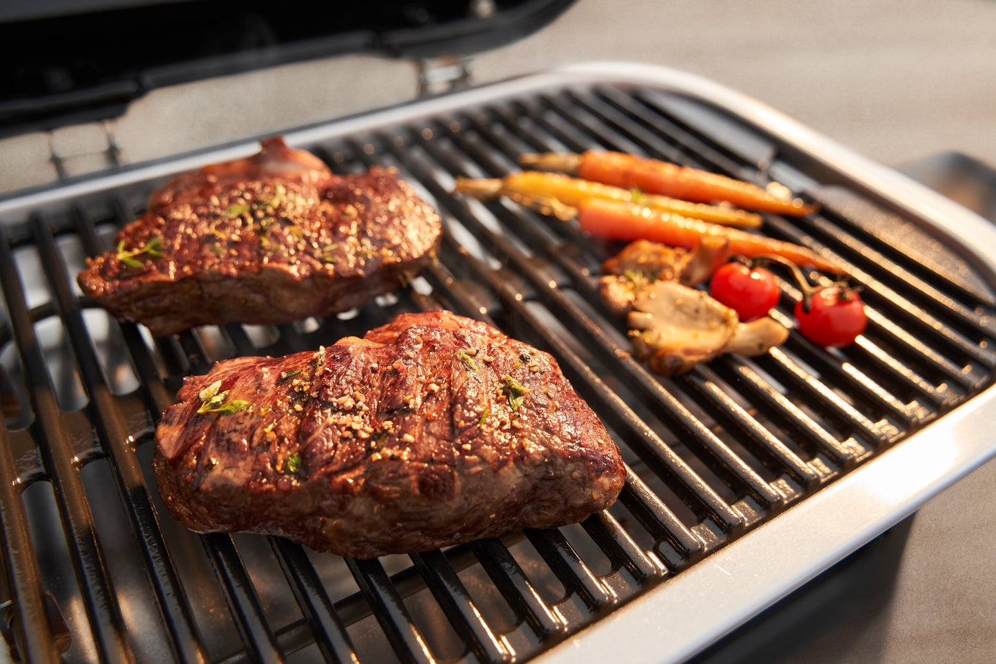 Lumin Electric BBQ